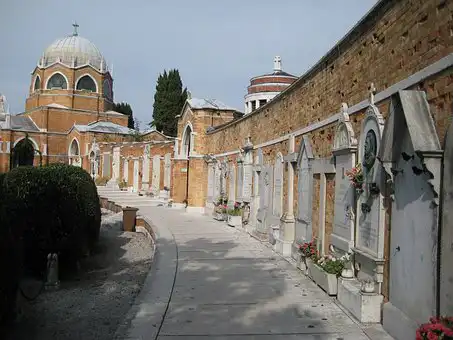 Cemetery in Italy with italian headstones style